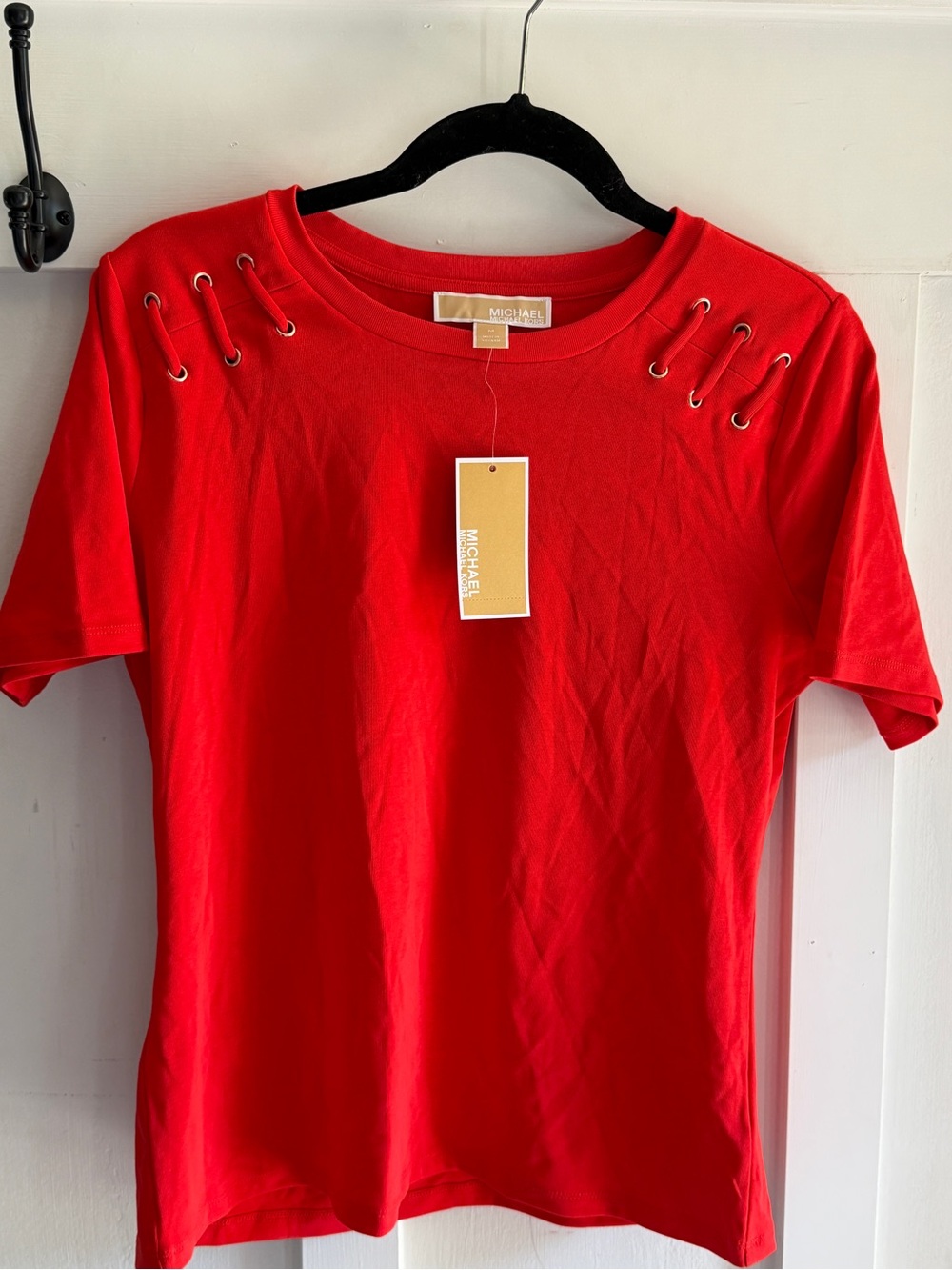 Michael Kors Red Short Sleeve Tee with Grommet Shoulder Detail size M NWT